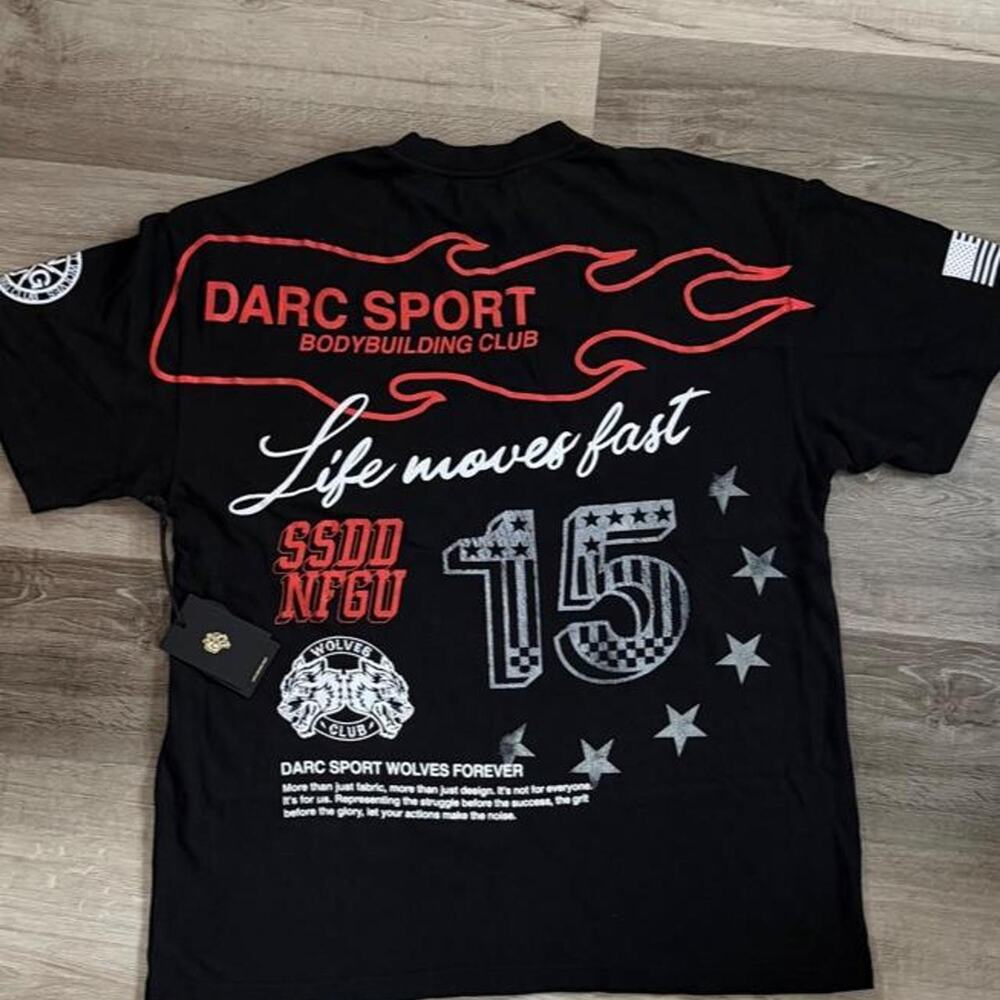 Darc sport life moves fast